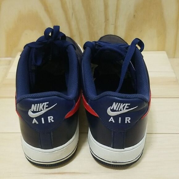Air Force 1's Mens size 12 - Picture 4 of 9